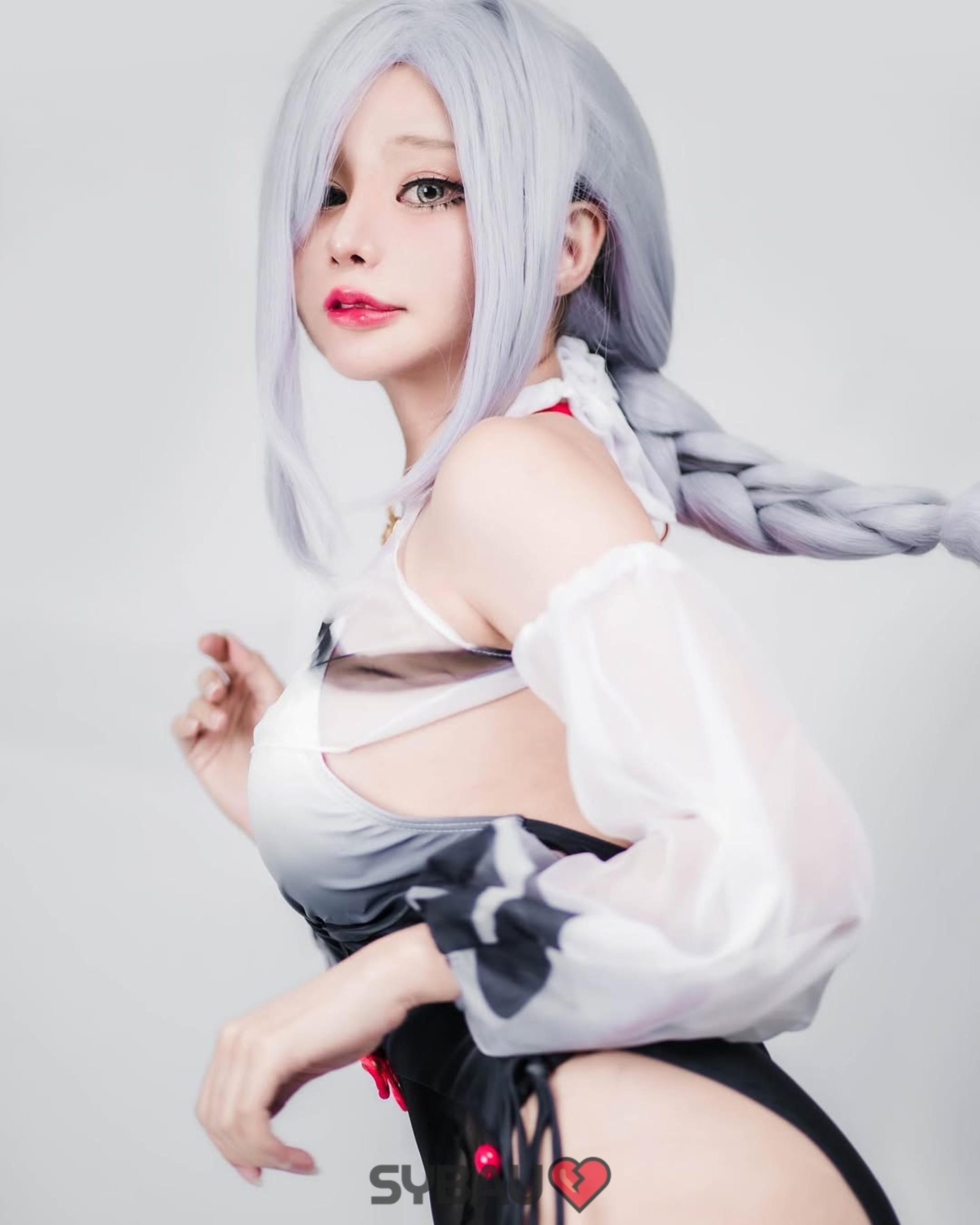 Meenfox cosplay Shenhe Genshin Impact 1 scaled