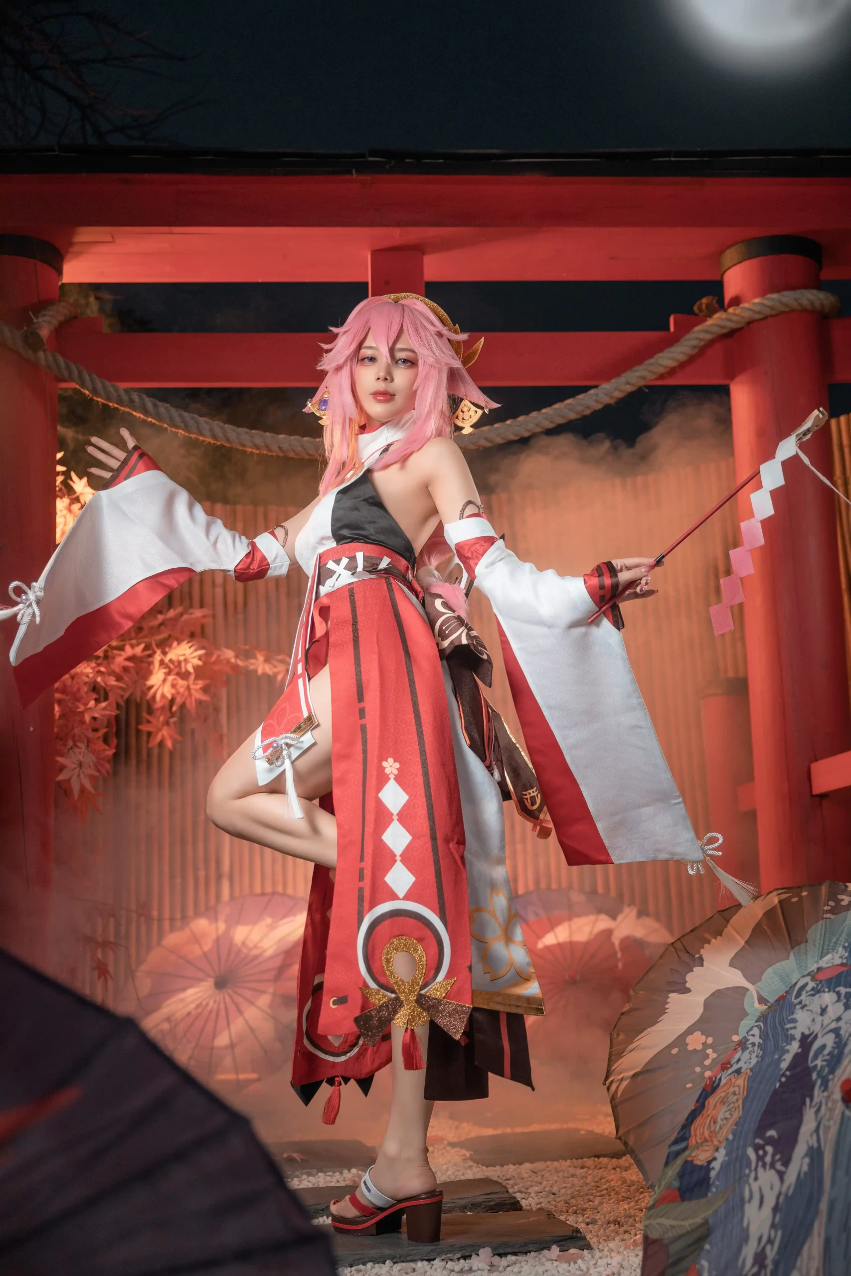 九言 Jiu Yan cosplay Yae Miko Genshin Impact 1 scaled