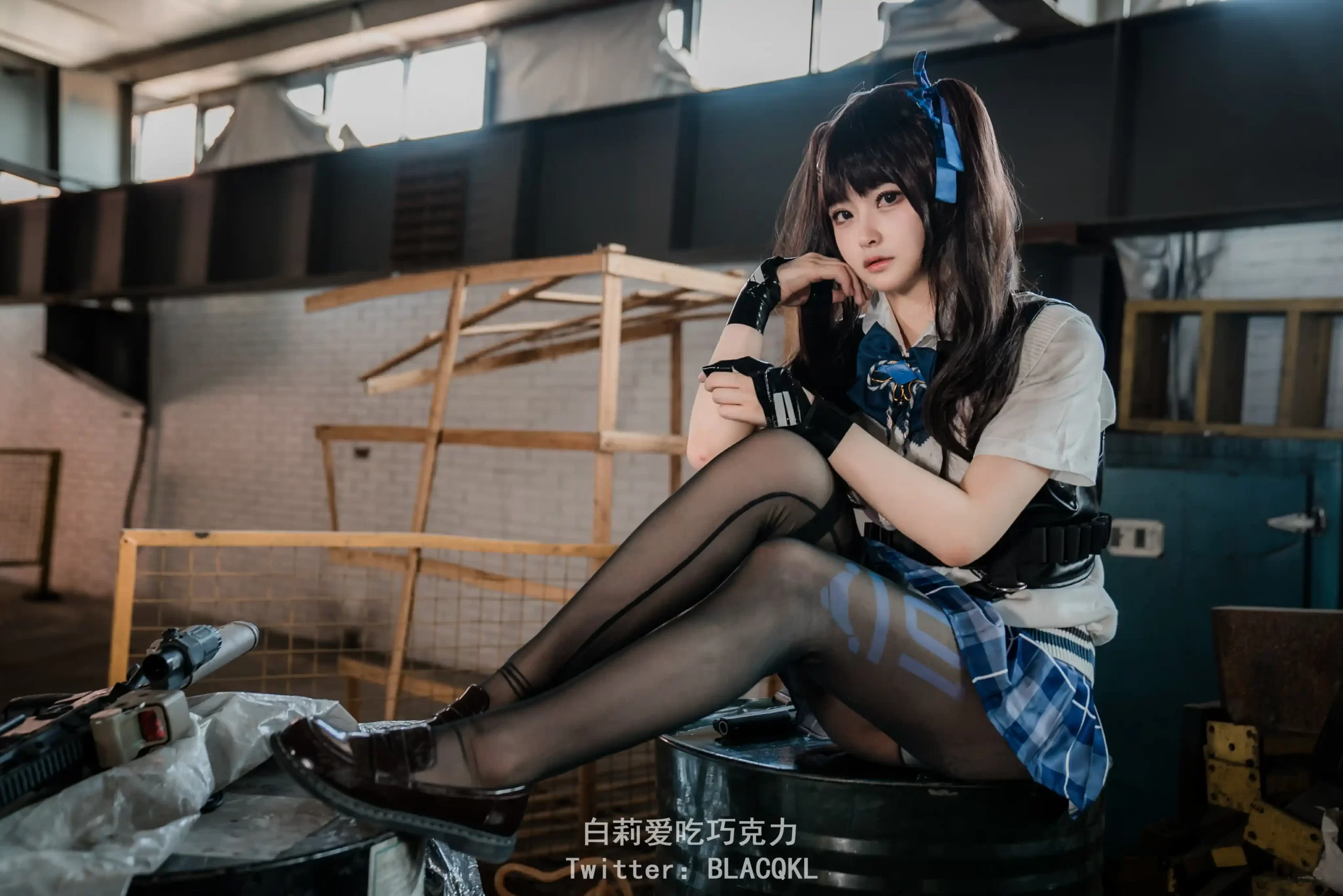 Blacqkl 白莉爱吃巧克力 Guan Xiaoyu 15 scaled