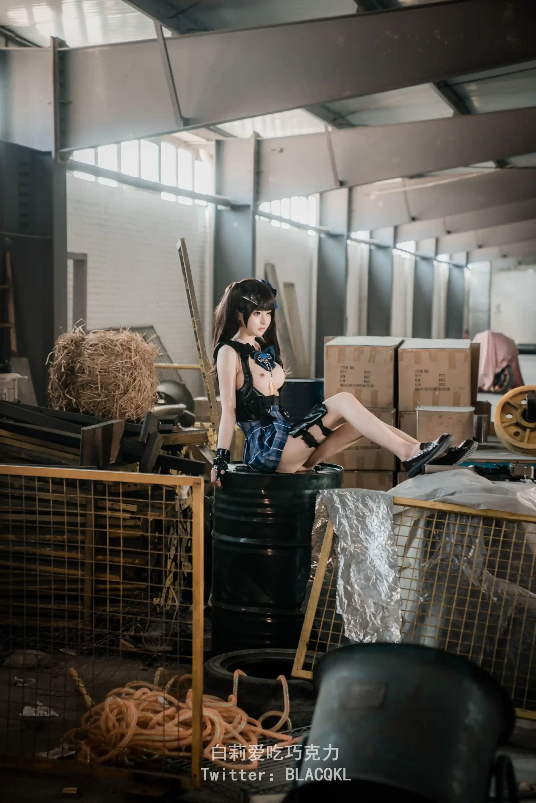 Blacqkl 白莉爱吃巧克力 Guan Xiaoyu 54 scaled