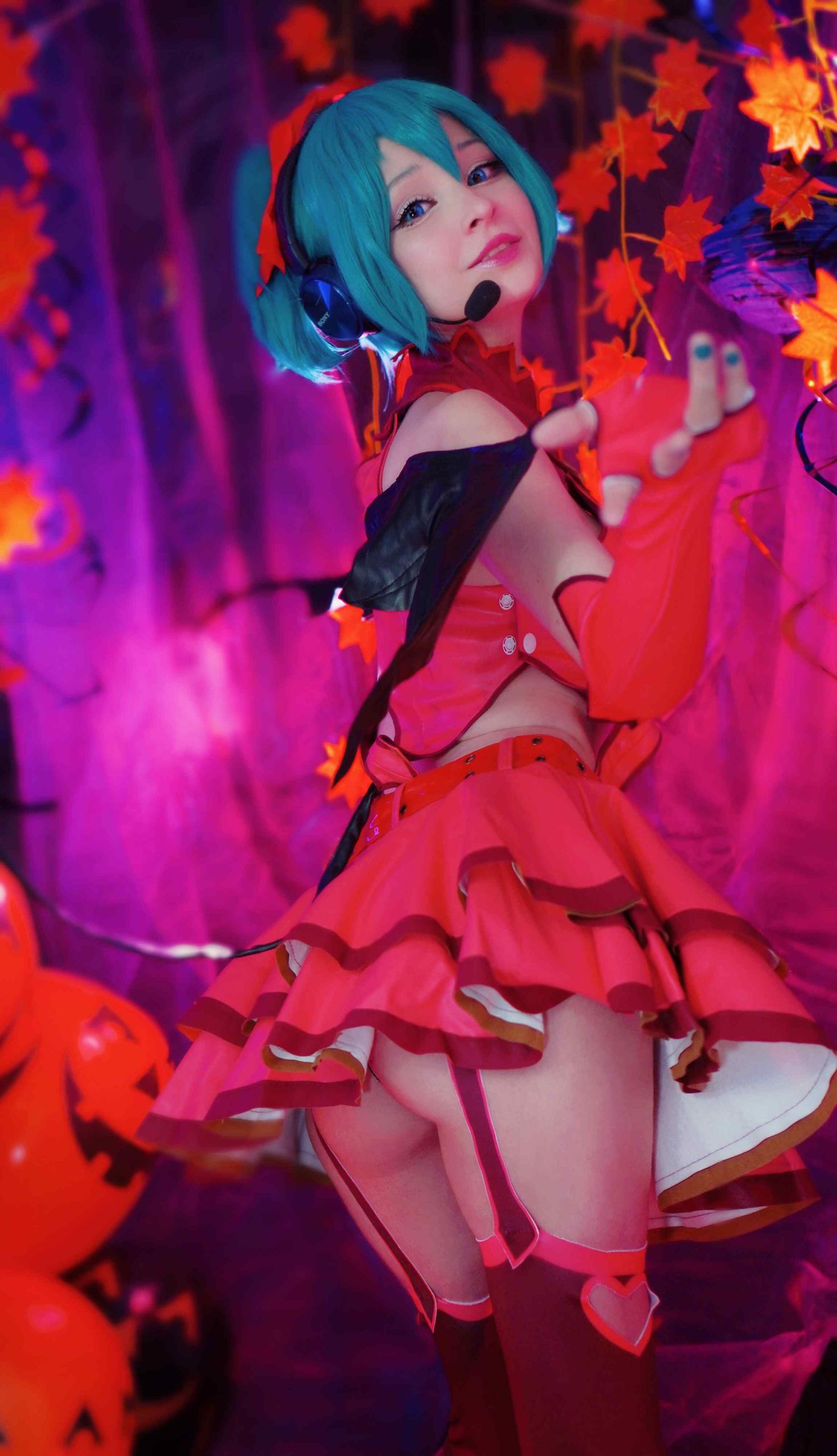 Hidori Rose cosplay Hatsune Miku Vocaloid 4 scaled