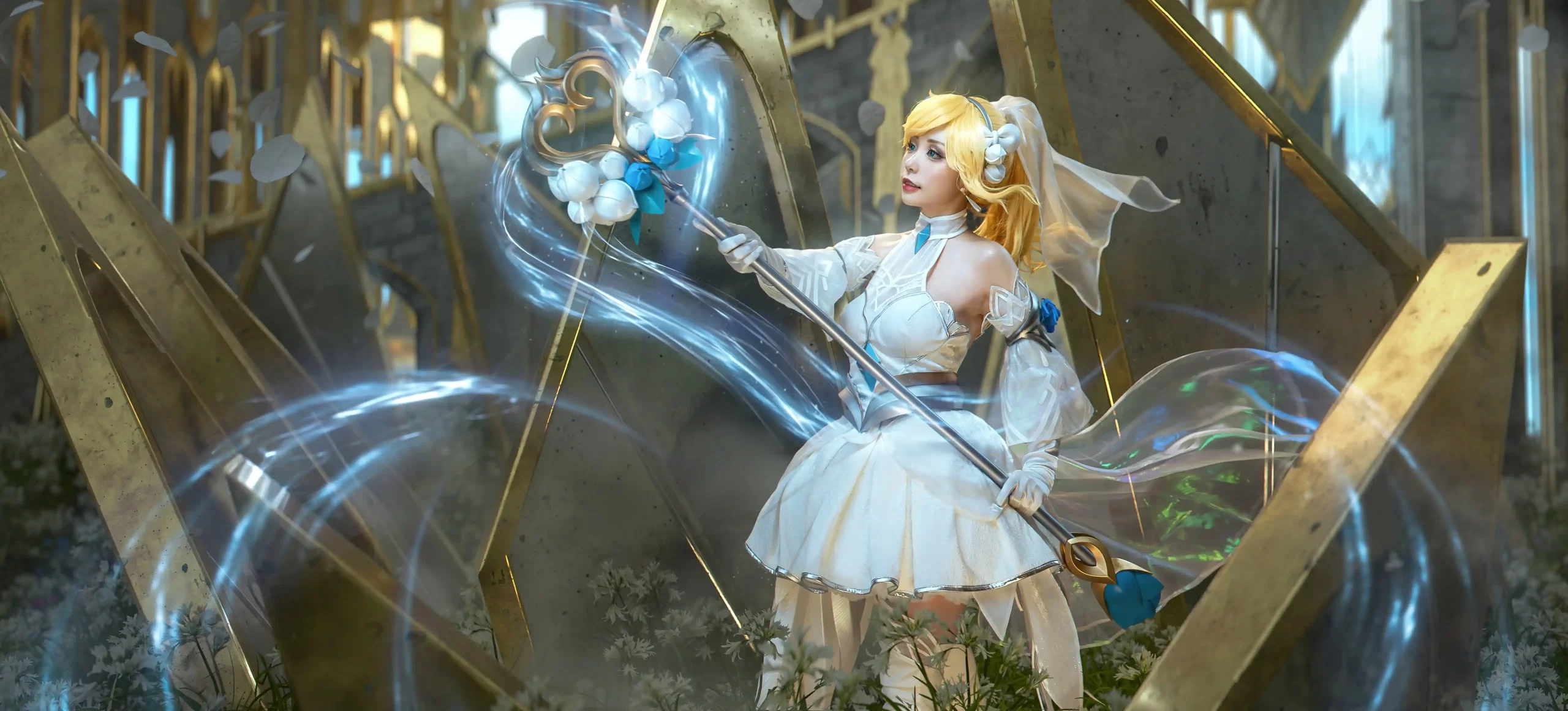 Nekokoyoshi 爆机少女喵小吉 cosplay Lux League of Legends 44 scaled