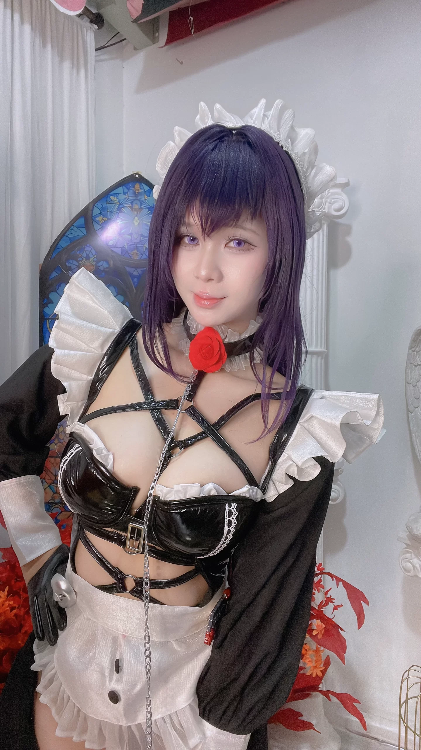 Pyoncos ピオン cosplay Mihara Memorial Cafe NIKKE 41 scaled