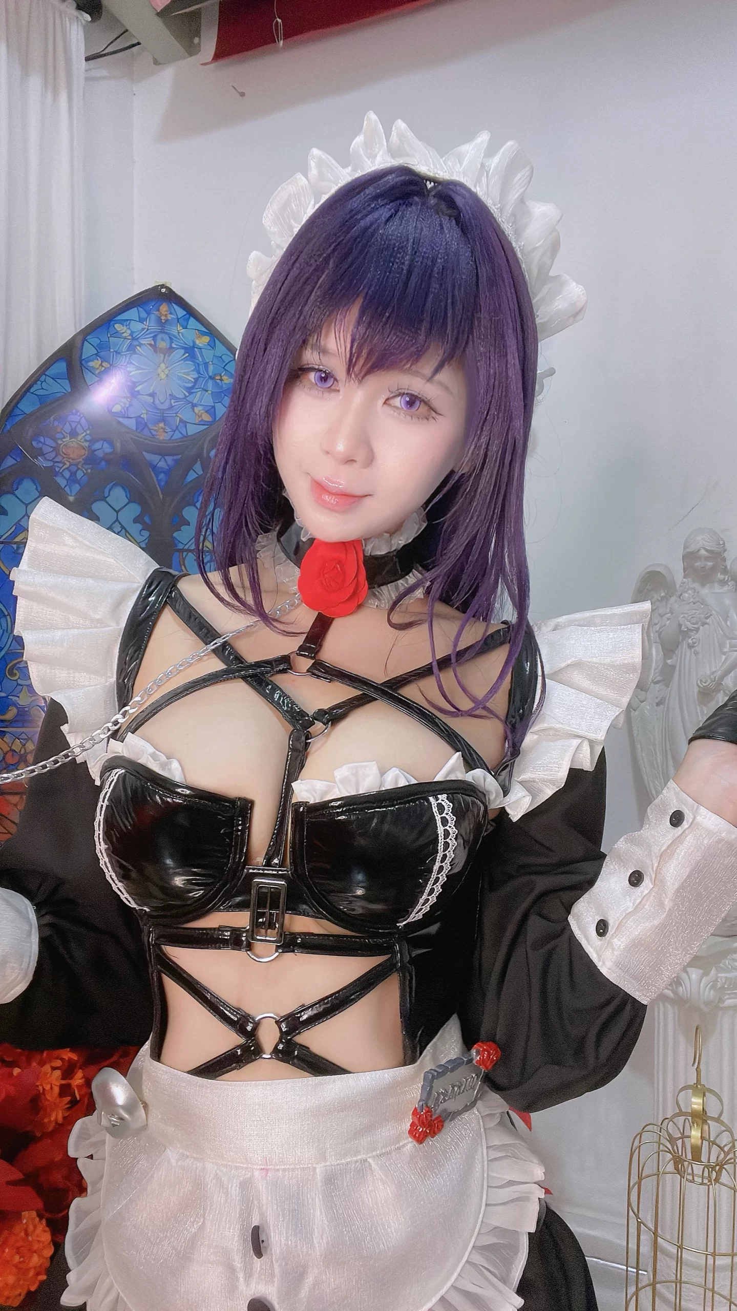 Pyoncos ピオン cosplay Mihara Memorial Cafe NIKKE 45 scaled