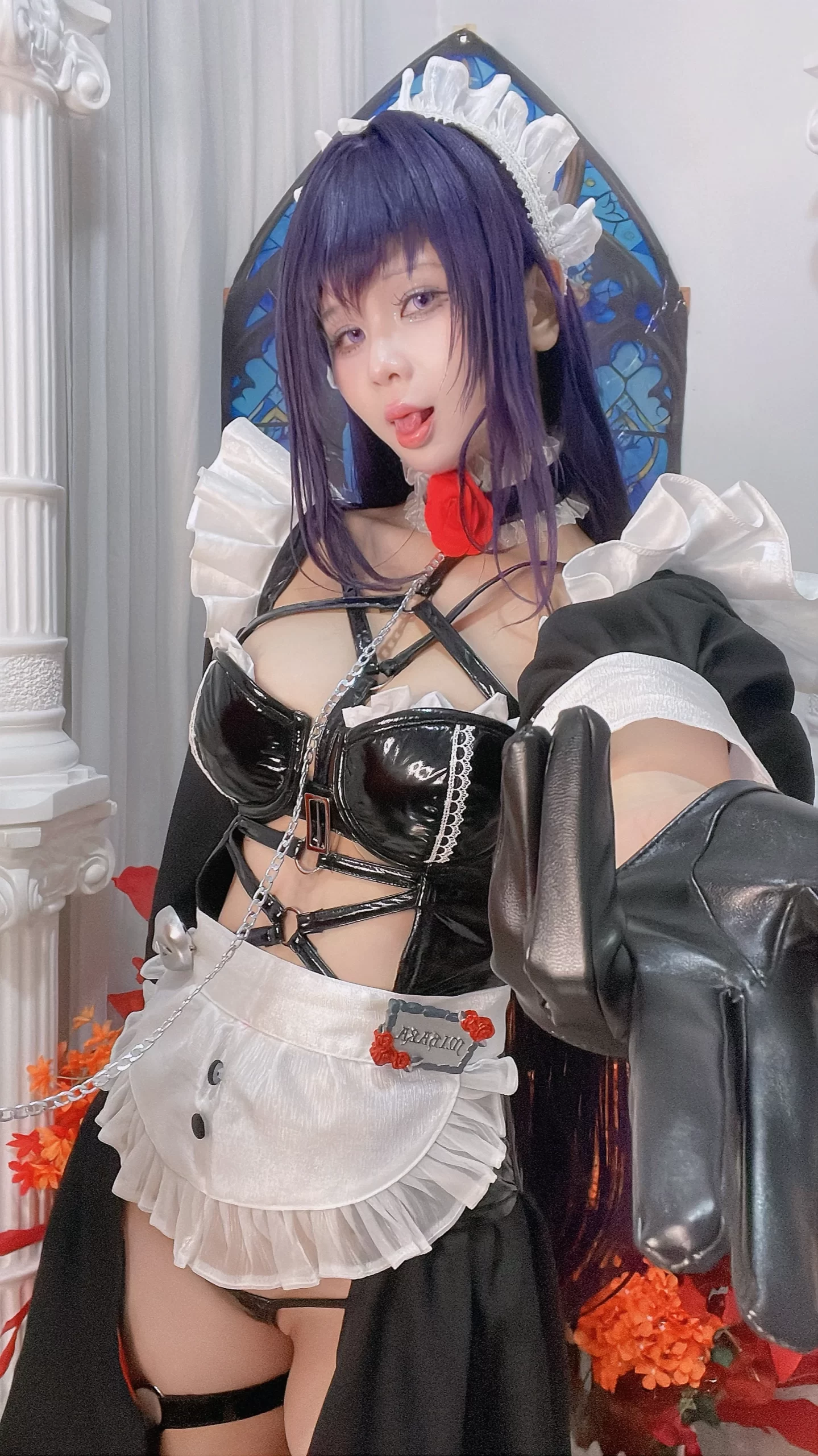 Pyoncos ピオン cosplay Mihara Memorial Cafe NIKKE 50 scaled