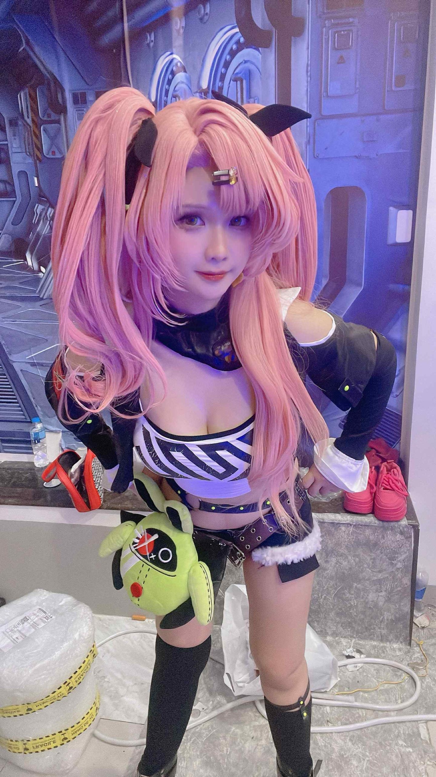 Pyoncos ピオン cosplay Nicole Demara Zenless Zone Zero 39 scaled