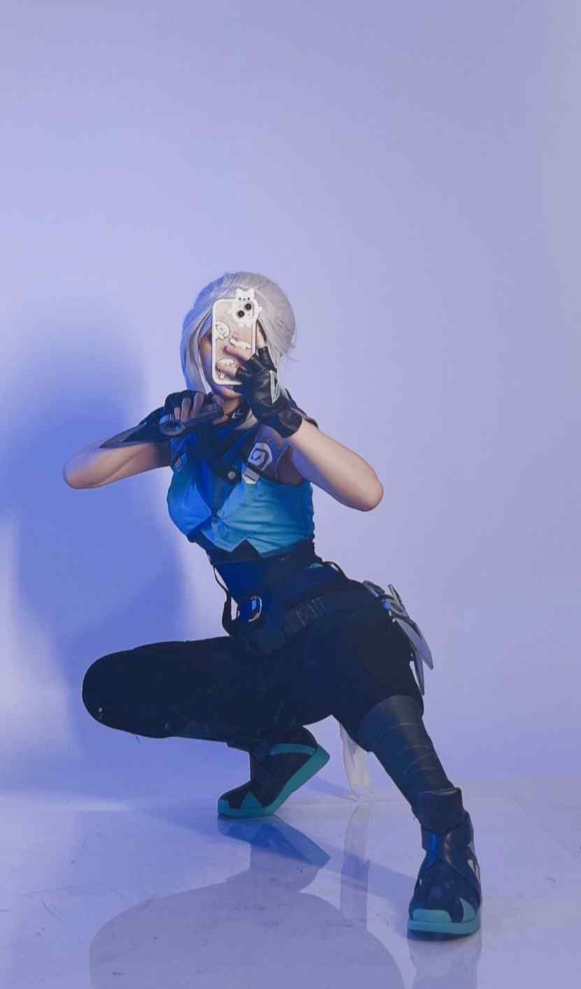 Umeko J cosplay Jett Valorant 102