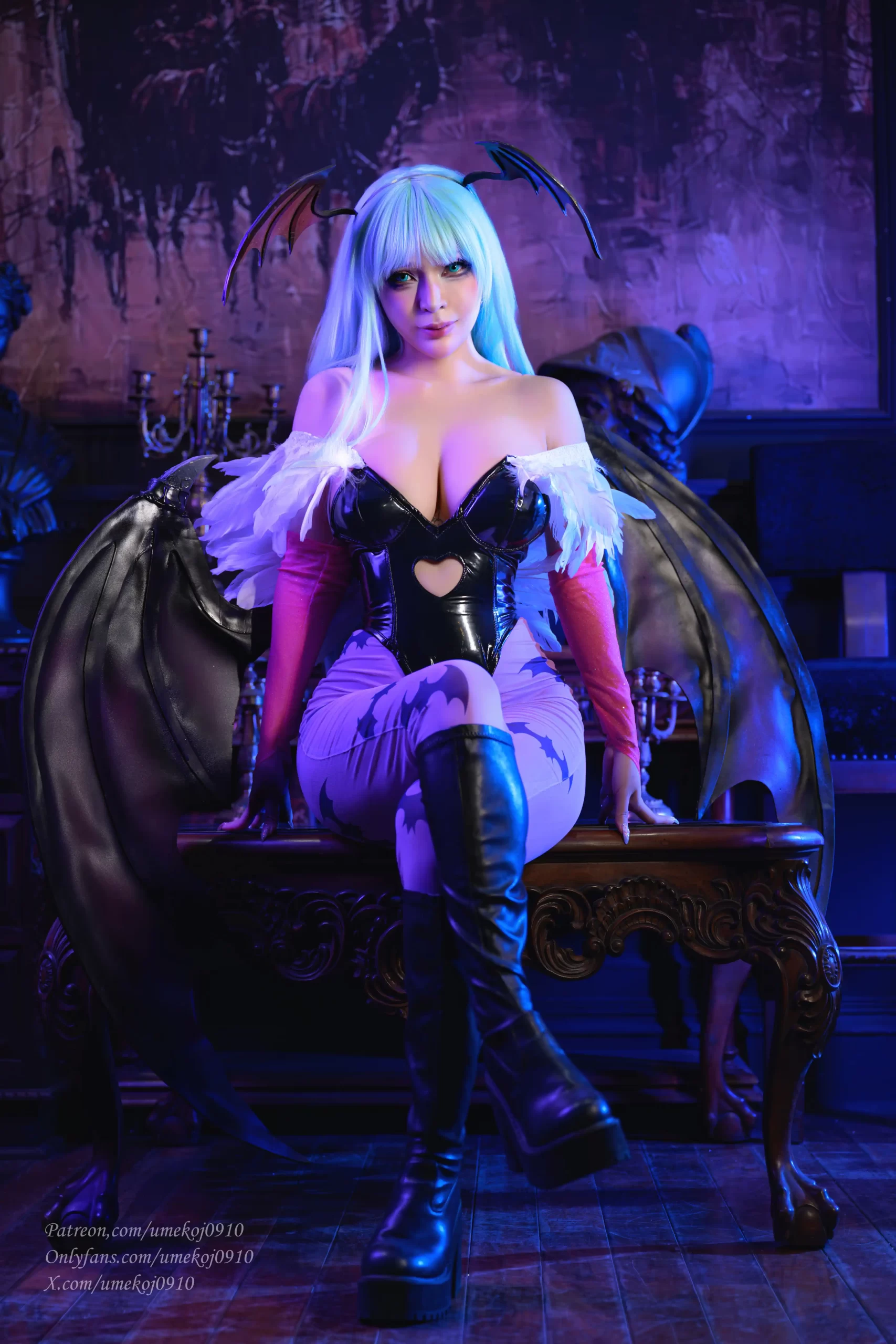 Umeko J cosplay Morrigan Aensland Darkstalkers 13 scaled
