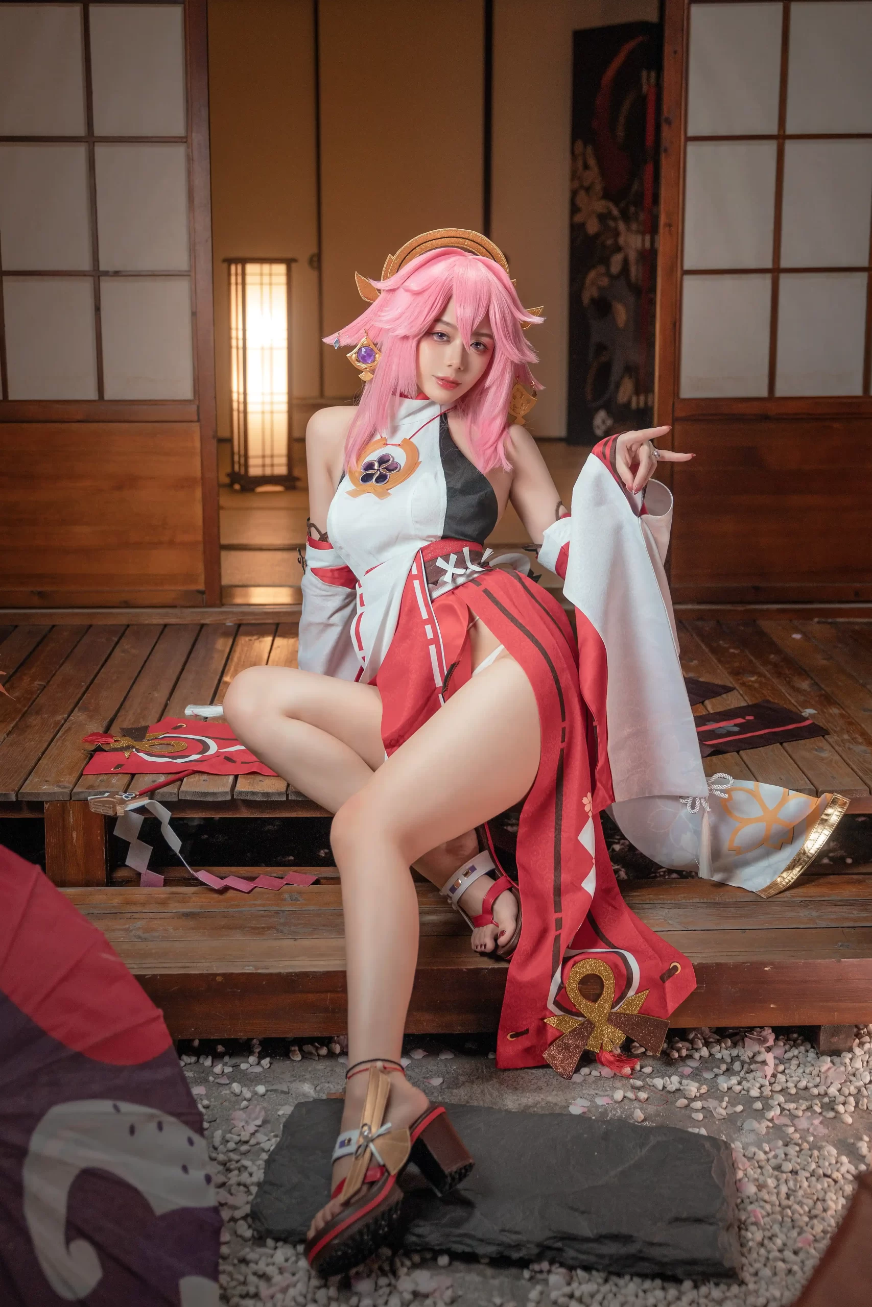 九言 Jiu Yan cosplay Yae Miko Genshin Impact 9 scaled