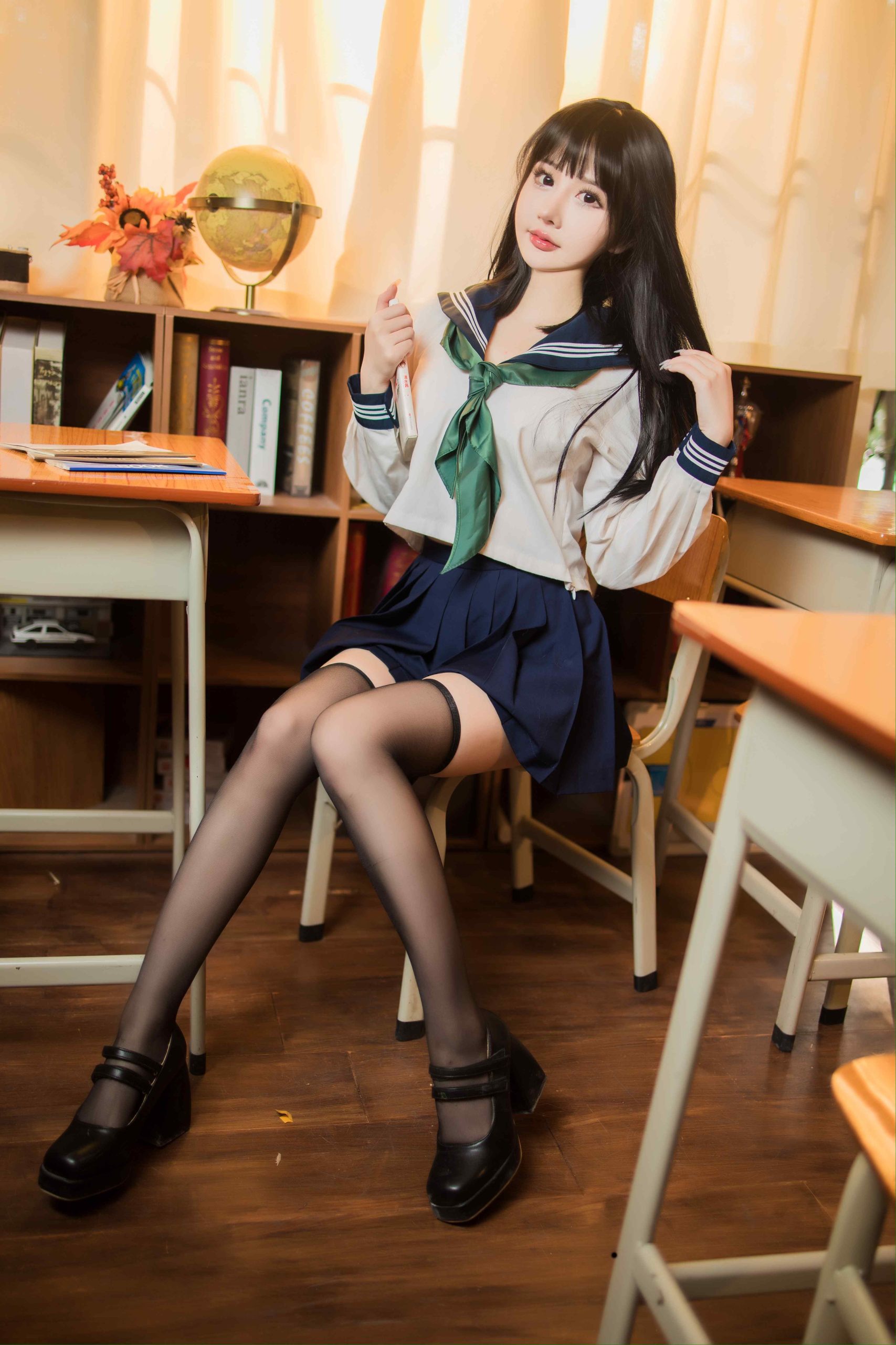 您的蛋蛋 ddanlikeu Contrast School Girl 6 scaled