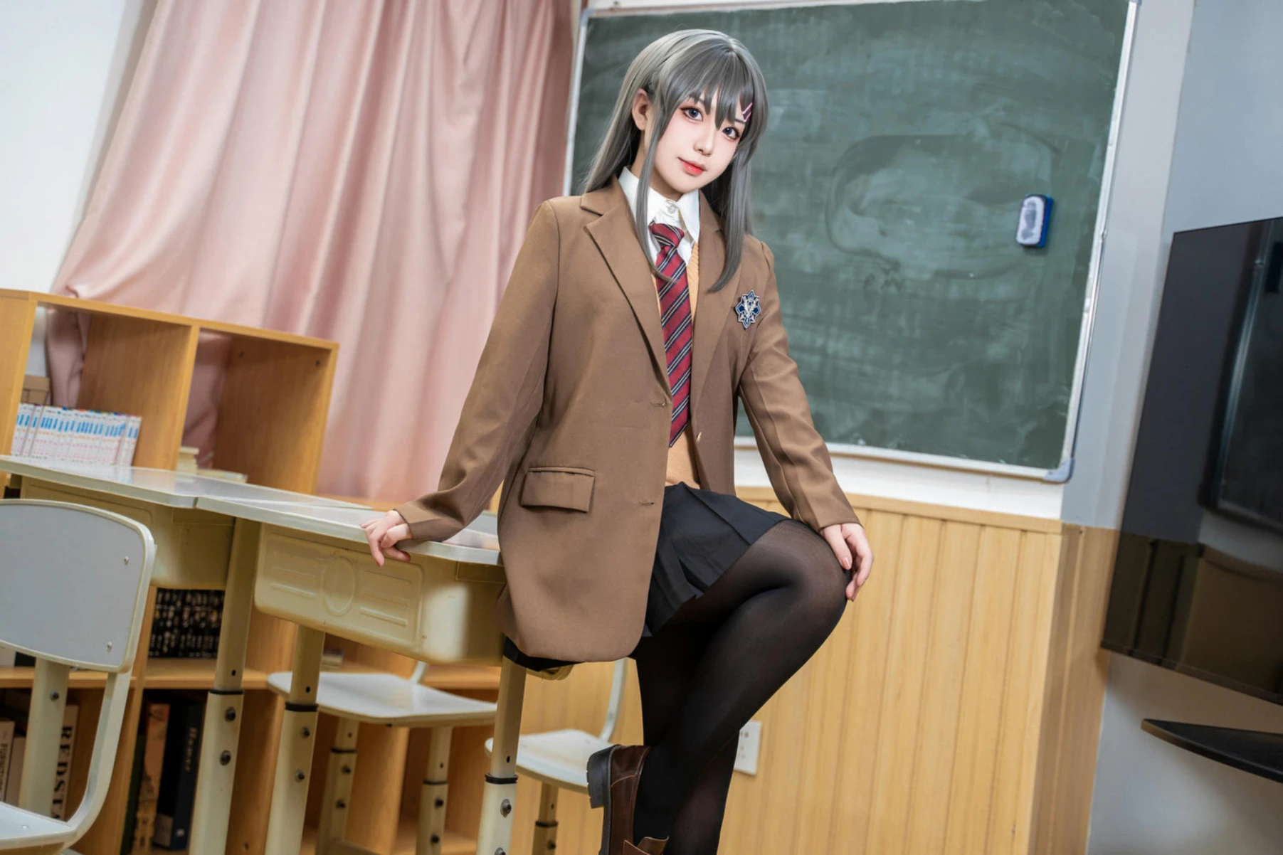 虎森森 Hu Sensen cosplay Mai Sakurajima Seishun Buta Yaro 2