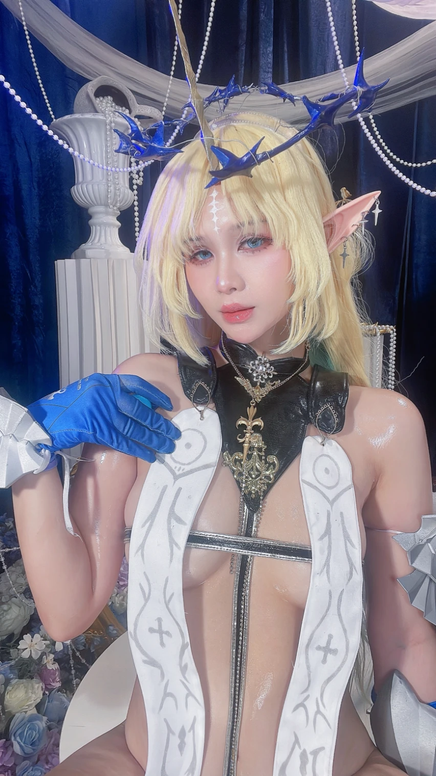 Pyoncos ピオン cosplay Fleurdelys Wuthering Waves 54