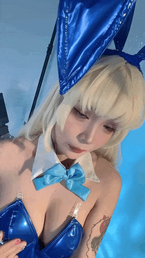 Umeko J cosplay Asuma Toki Blue Archive 9