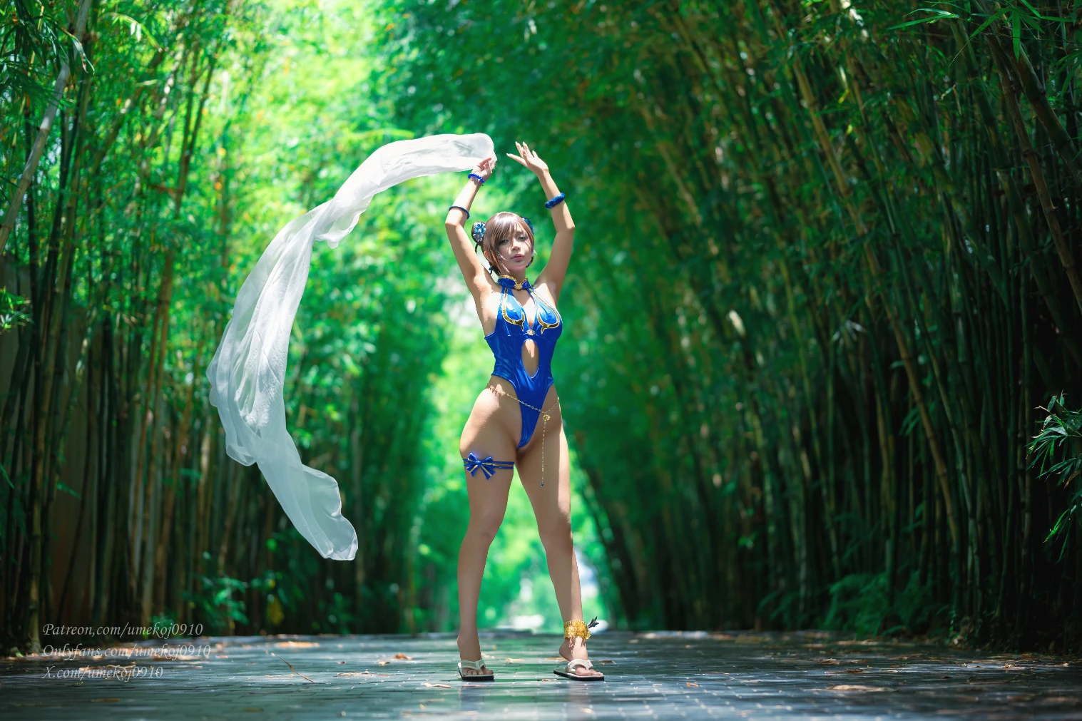 Umeko J cosplay Chun Li Street Fighter 44