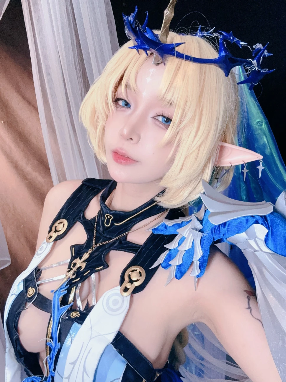 Umeko J cosplay Fleurdelys Wuthering Waves 72