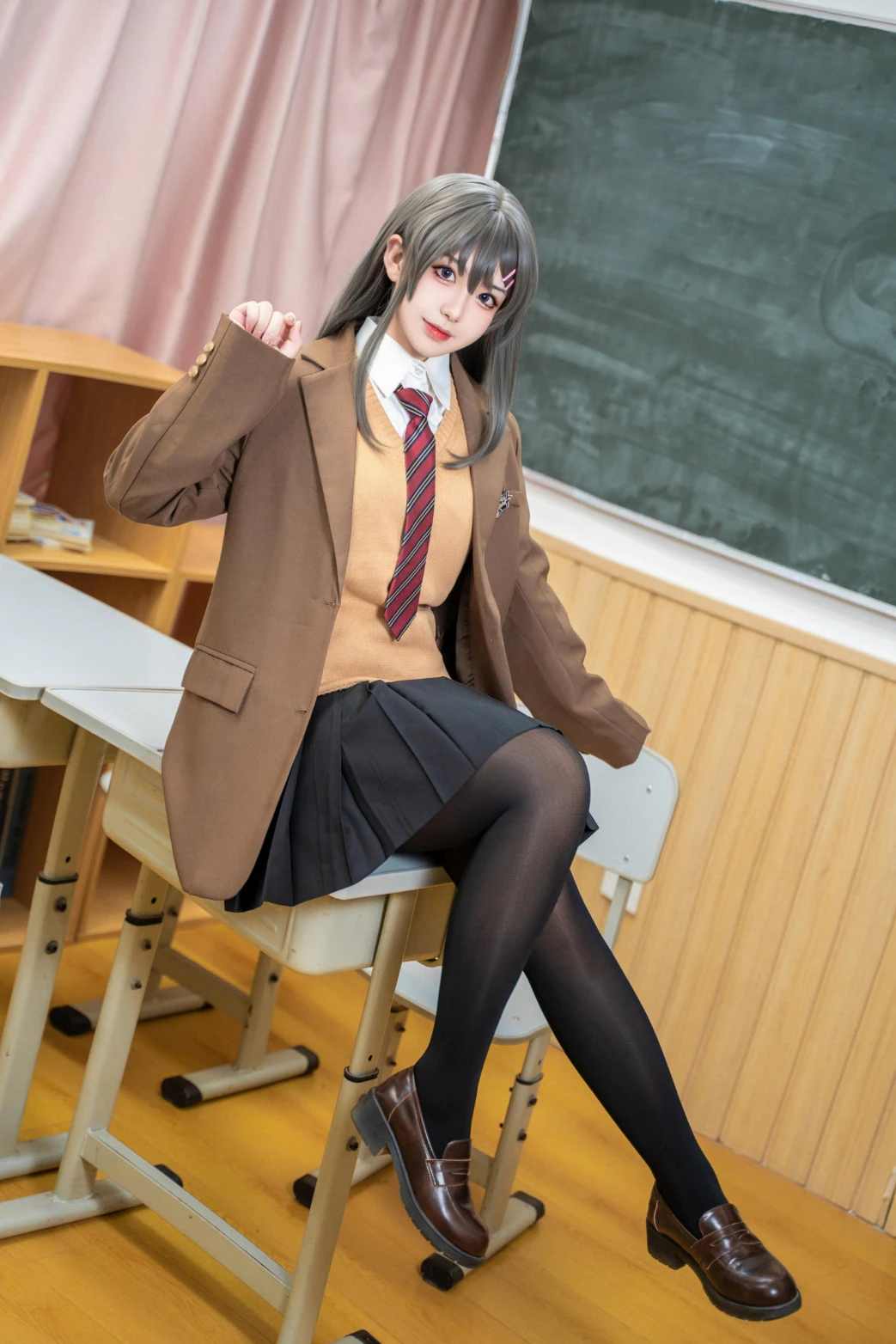 虎森森 Hu Sensen cosplay Mai Sakurajima Seishun Buta Yaro 4
